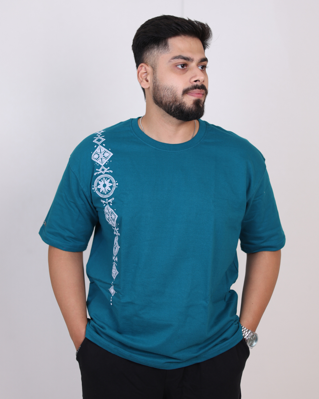 Mandala (embossed print TShirt)