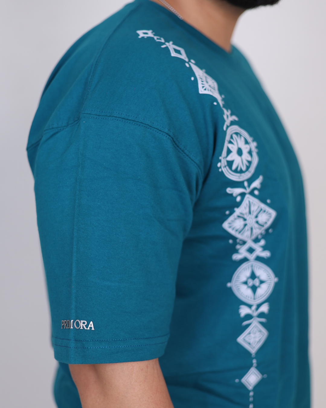 Mandala (embossed print TShirt)